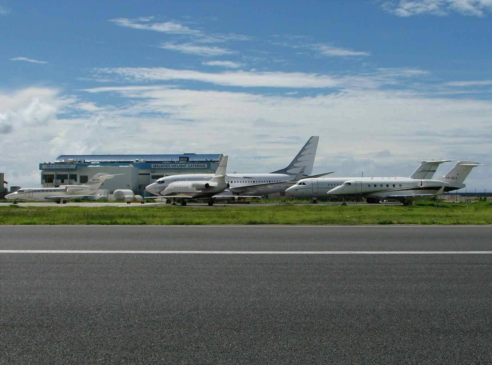 Business jet