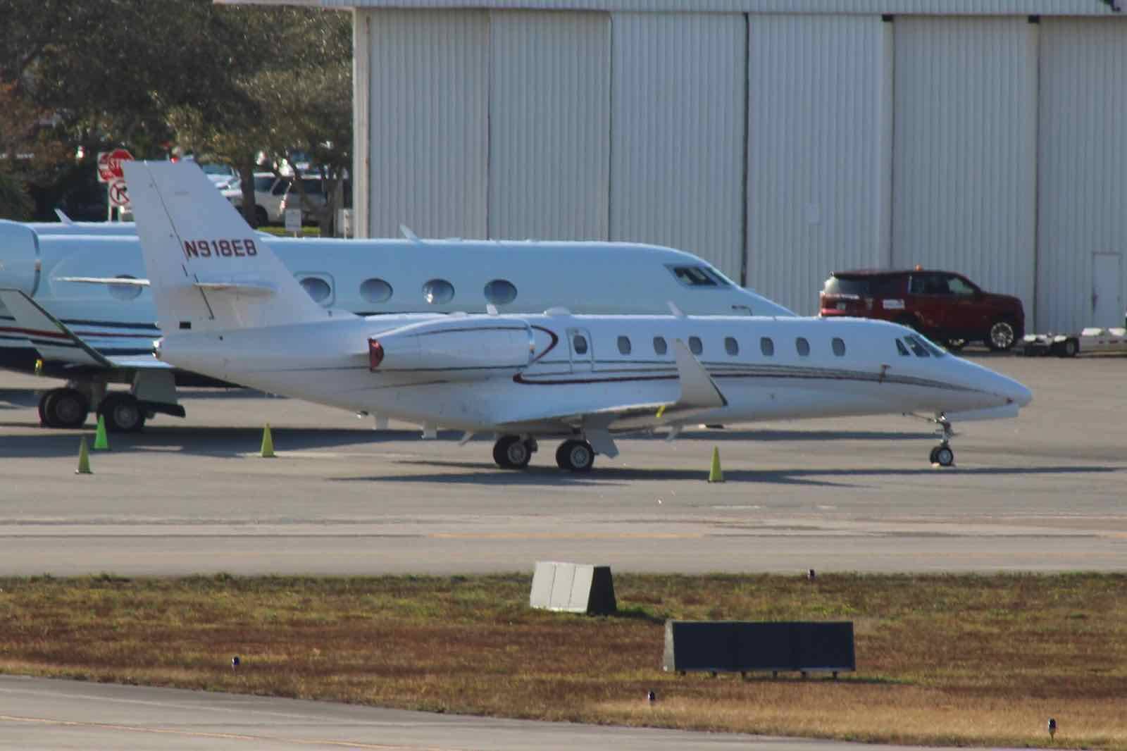 Dassault Falcon 7X N74JK at Frederick Municipal Airport, Maryland, USA